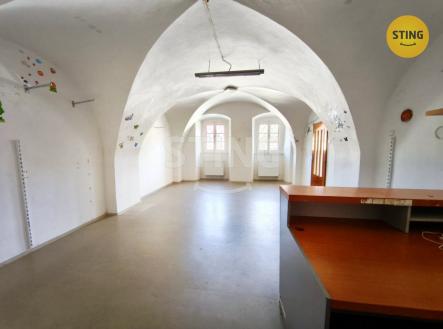 Pronájem - obchodní prostor, 40 m²