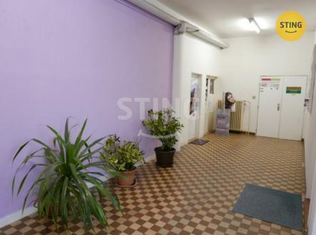 Pronájem kanceláře, 76 m²