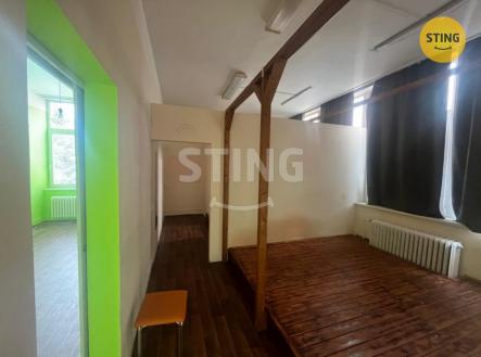 Pronájem kanceláře, 76 m²