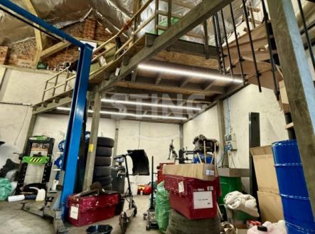 Pronájem jiné, 151 m²