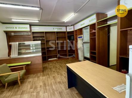Prodej komerčního objektu, nákupní středisko, 42 m²