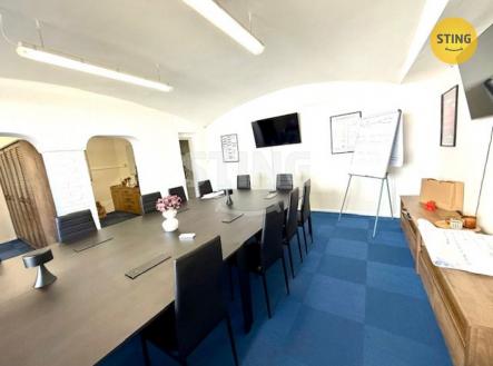 Pronájem kanceláře, 37 m²