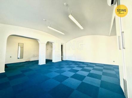 Pronájem kanceláře, 37 m²