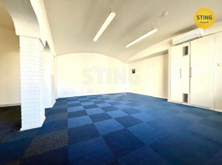 Pronájem kanceláře, 37 m²