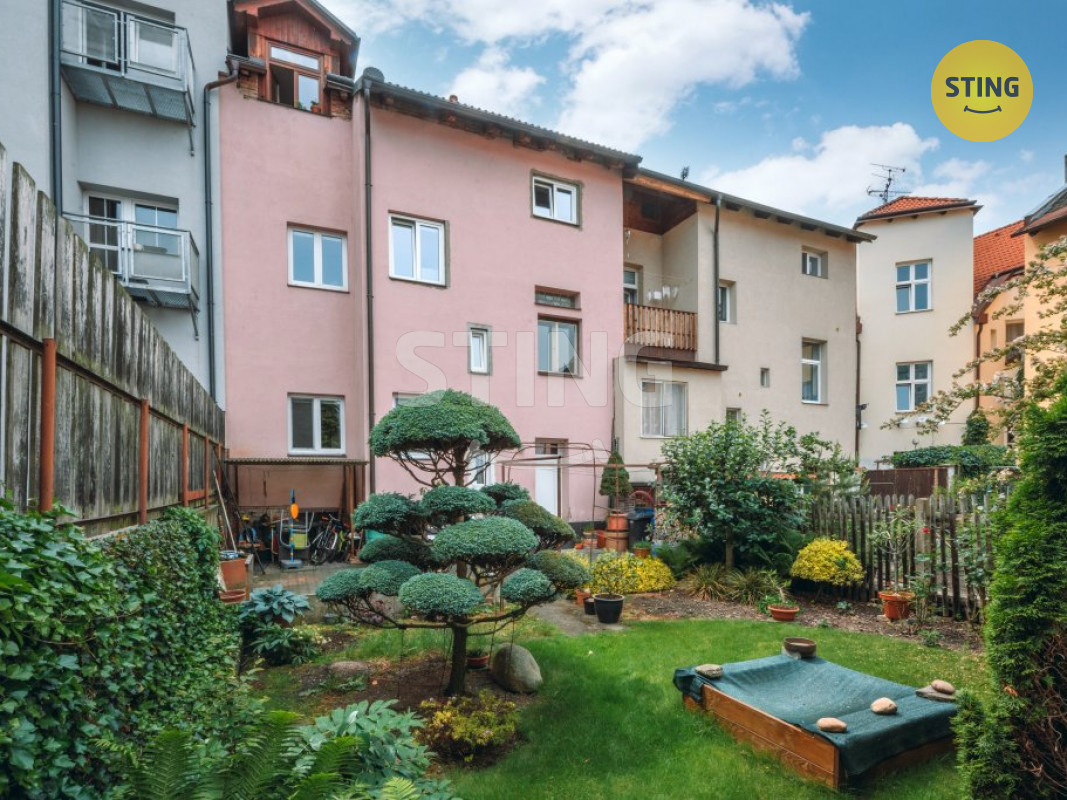 Br. Veverkových (4).JPG