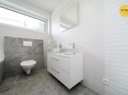 Pronájem domu/vily, 93 m²