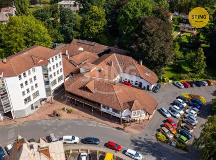 Prodej obchodní prostor, 1 400 m² obrázek