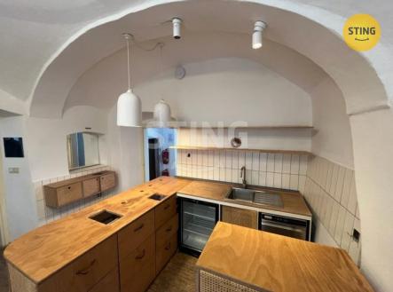 Pronájem komerčního objektu, jiný, 160 m²