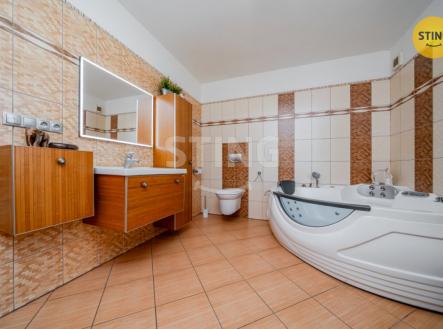 Prodej domu/vily, 262 m²