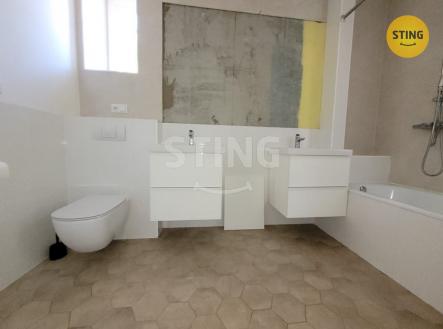 Pronájem bytu, 4+1, 106 m²