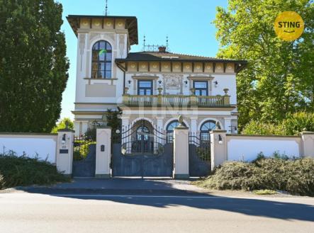 Prodej domu/vily, 700 m²