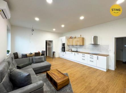 Pronájem bytu, 2+kk, 63 m²