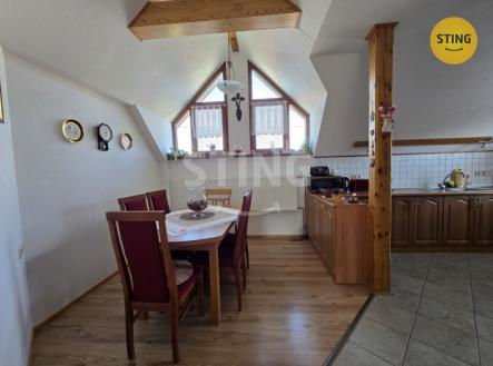 Pronájem domu/vily, 170 m²