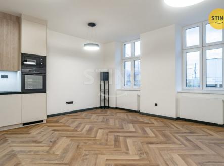 Pronájem bytu, 3+kk, 66 m²