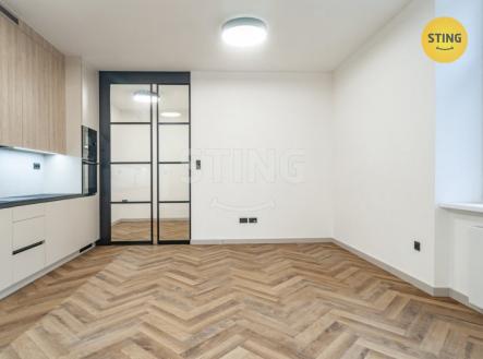 Pronájem bytu, 3+kk, 64 m²