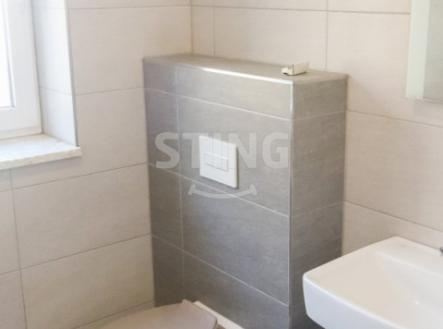 Pronájem bytu, 1+kk, 32 m²