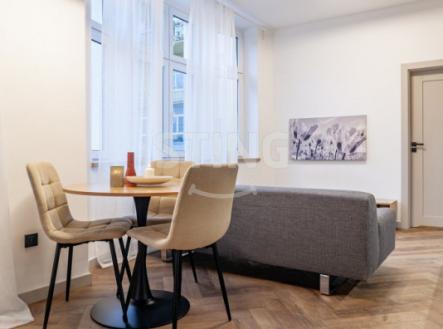 Pronájem bytu, 2+kk, 47 m²