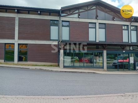 Pronájem obchodní prostor, 649 m²