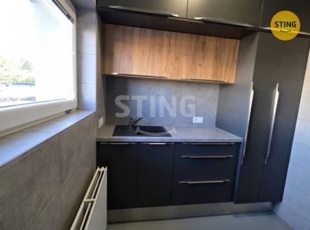 Prodej komerčního objektu, výroba, 154 m²