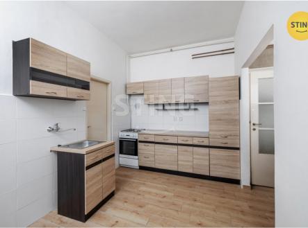 Pronájem kanceláře, 112 m²