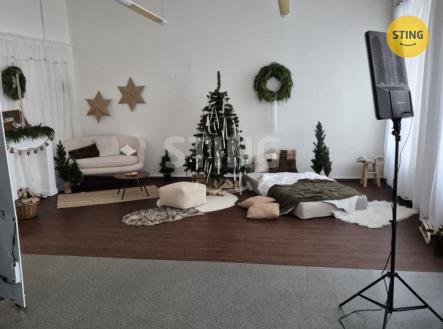 Pronájem jiné, 97 m²