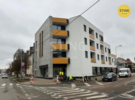 Pronájem bytu, 3+kk, 60 m²