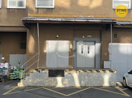 Pronájem skladovací prostor, 52 m²