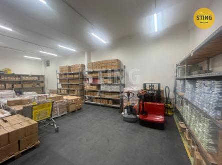 Pronájem skladovací prostor, 52 m²