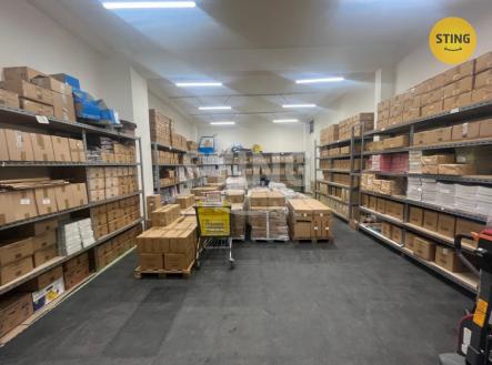 Pronájem skladovací prostor, 75 m²