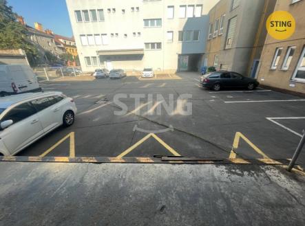 Pronájem skladovací prostor, 75 m²