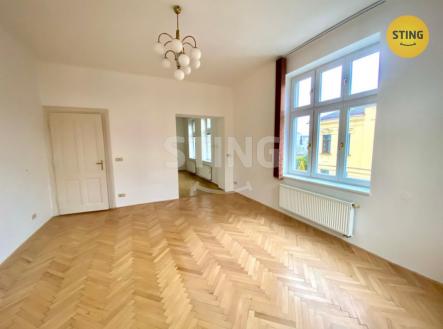 Pronájem bytu, 3+1, 133 m²