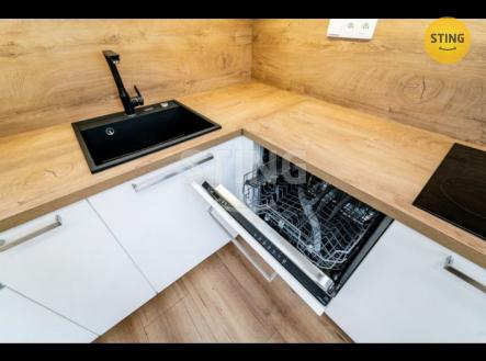 Pronájem bytu, 3+kk, 65 m²