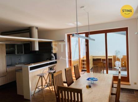 Pronájem bytu, 2+kk, 81 m²