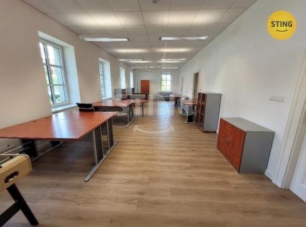 Pronájem kanceláře, 56 m²