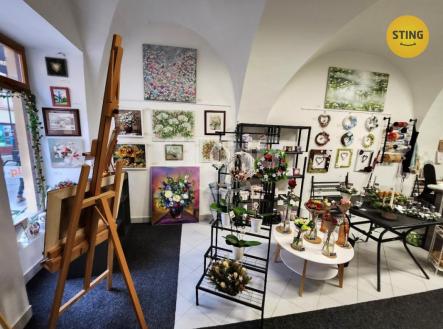 Pronájem obchodní prostor, 70 m²