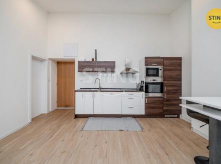 Pronájem bytu, 2+kk, 84 m²