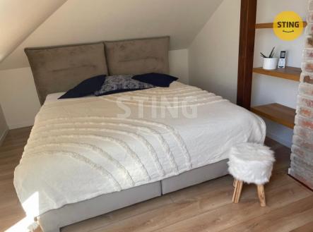 Pronájem bytu, 2+kk, 77 m² obrázek