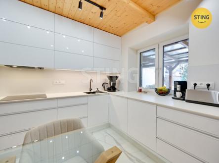 Prodej domu/vily, 200 m²