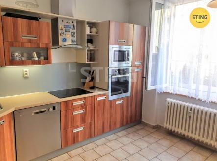 Pronájem bytu, 3+1, 77 m²