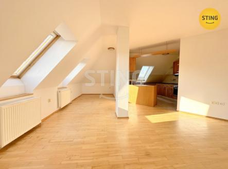 Prodej bytu, 3+kk, 95 m²