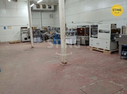 Pronájem skladovací prostor, 200 m²