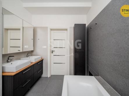 Prodej bytu, 3+kk, 120 m²