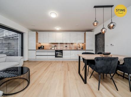 Prodej bytu, 3+kk, 81 m²