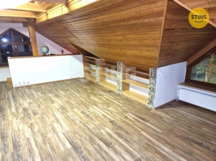 Pronájem bytu, 4+1, 160 m²