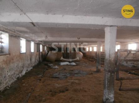 Prodej komerčního objektu, průmyslový areál, 5 177 m²