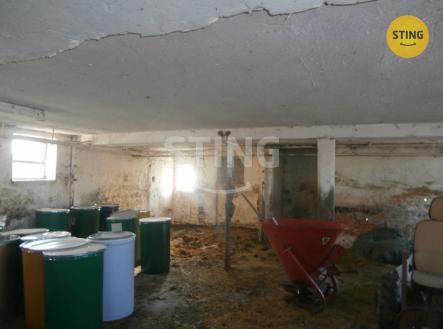 Prodej komerčního objektu, průmyslový areál, 5 177 m²