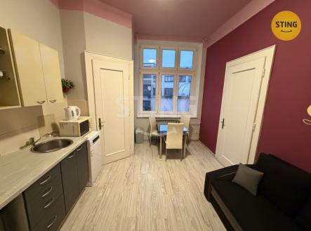 Pronájem bytu, 2+1, 91 m²