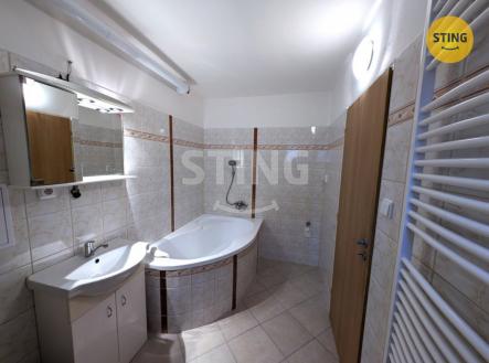 Pronájem bytu, 3+kk, 56 m²