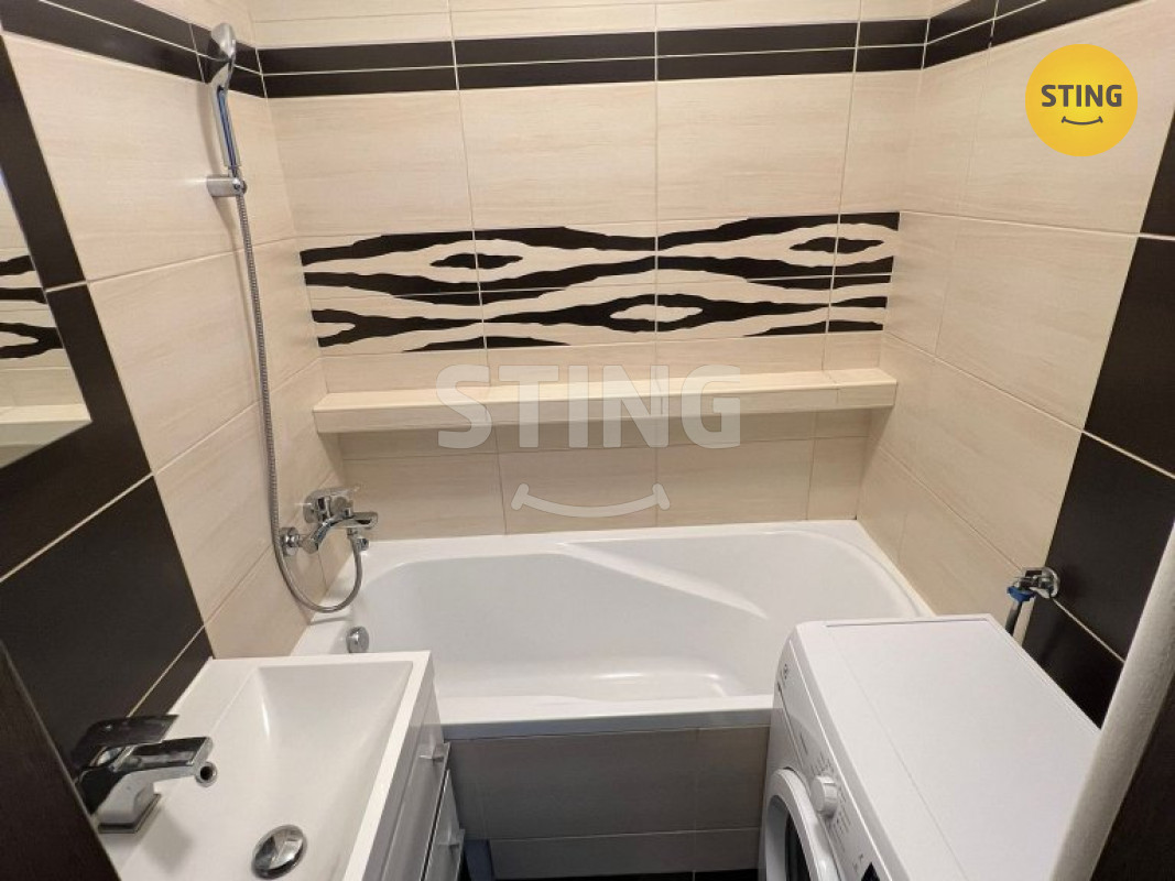 WhatsApp Image 2026-02-10 at 15.49.59 (2).jpeg