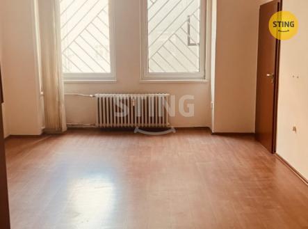 Pronájem kanceláře, 132 m²